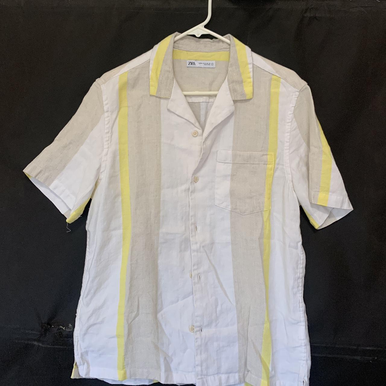 Zara Men's Cream and Yellow T-shirt | Depop