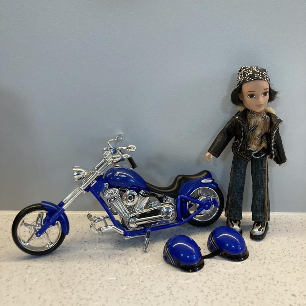 Bratz Boyz Motorcycle Style Chopper Cade doll and