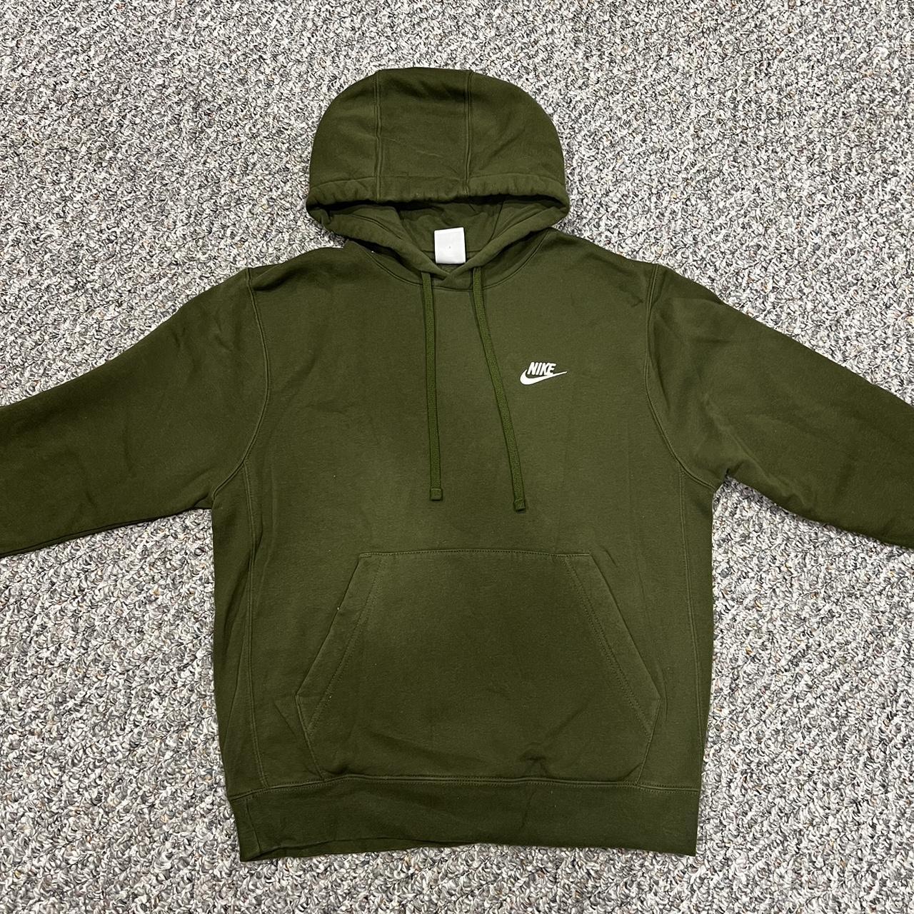 olive green nike shirt