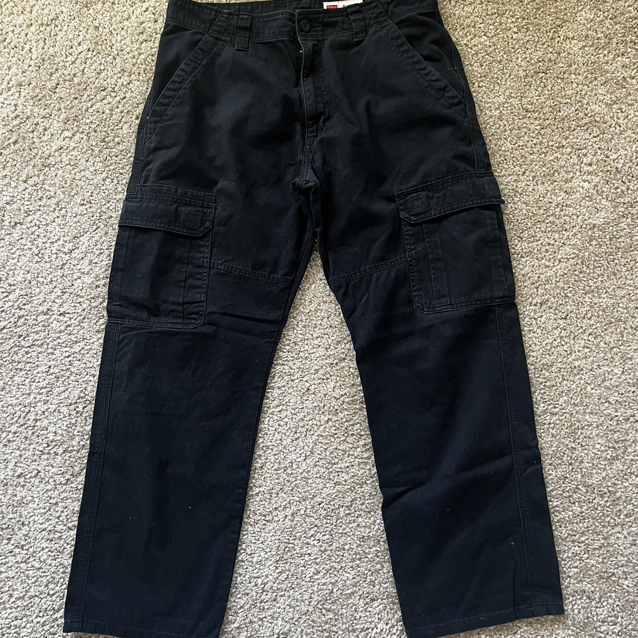 Wrangler Cargos 32 Straight Leg #wrangler - Depop