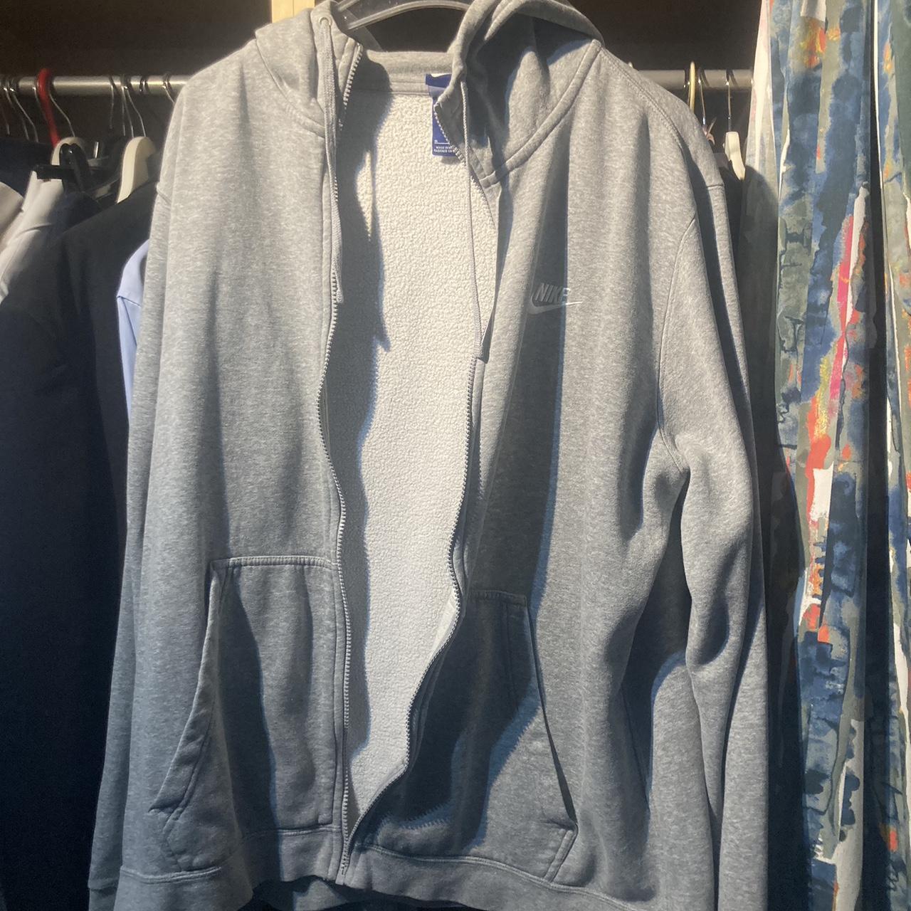 Grey Nike jacket, brilliant for casual streetwear... - Depop