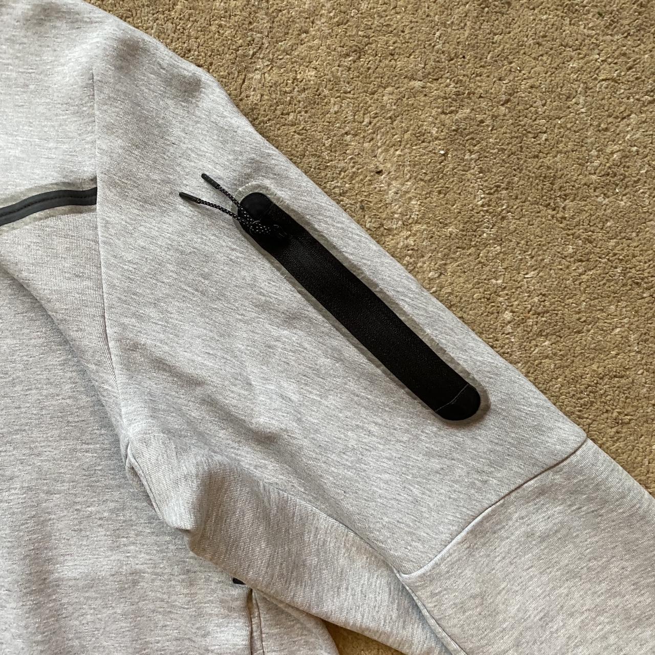 mens nike tech fleece hoodie grey