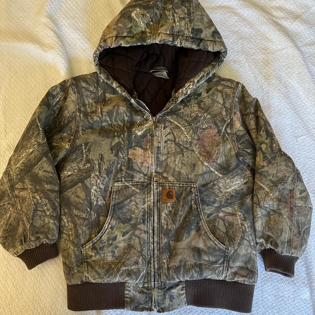 Realtree carhartt coat Youth medium 10/12 Fits a... - Depop