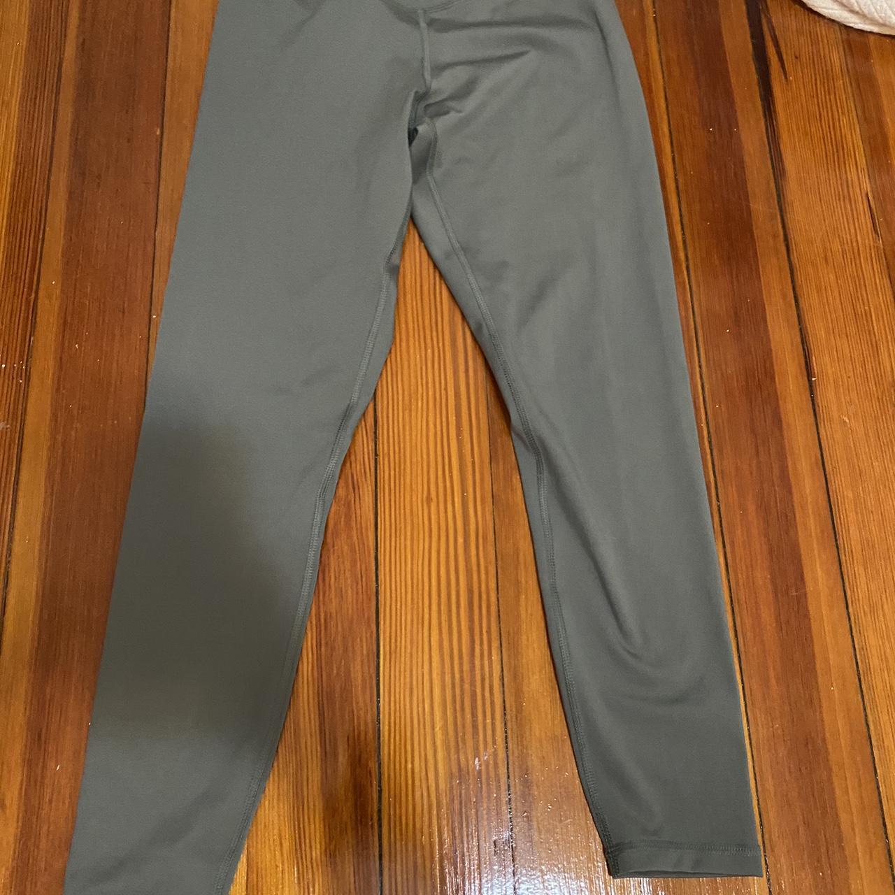 Free Assembly Women's Green Leggings