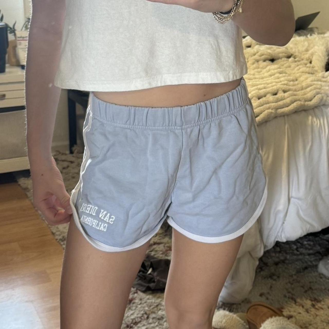 item listed by averyilanz