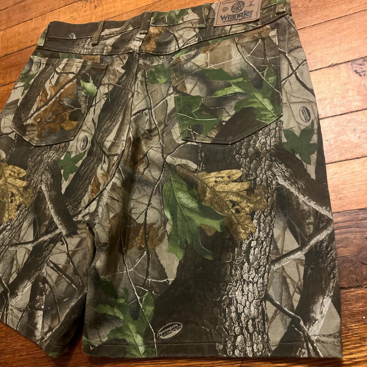 Vintage Y2k Baggy Camouflage Mossy Oak Shorts Size... - Depop