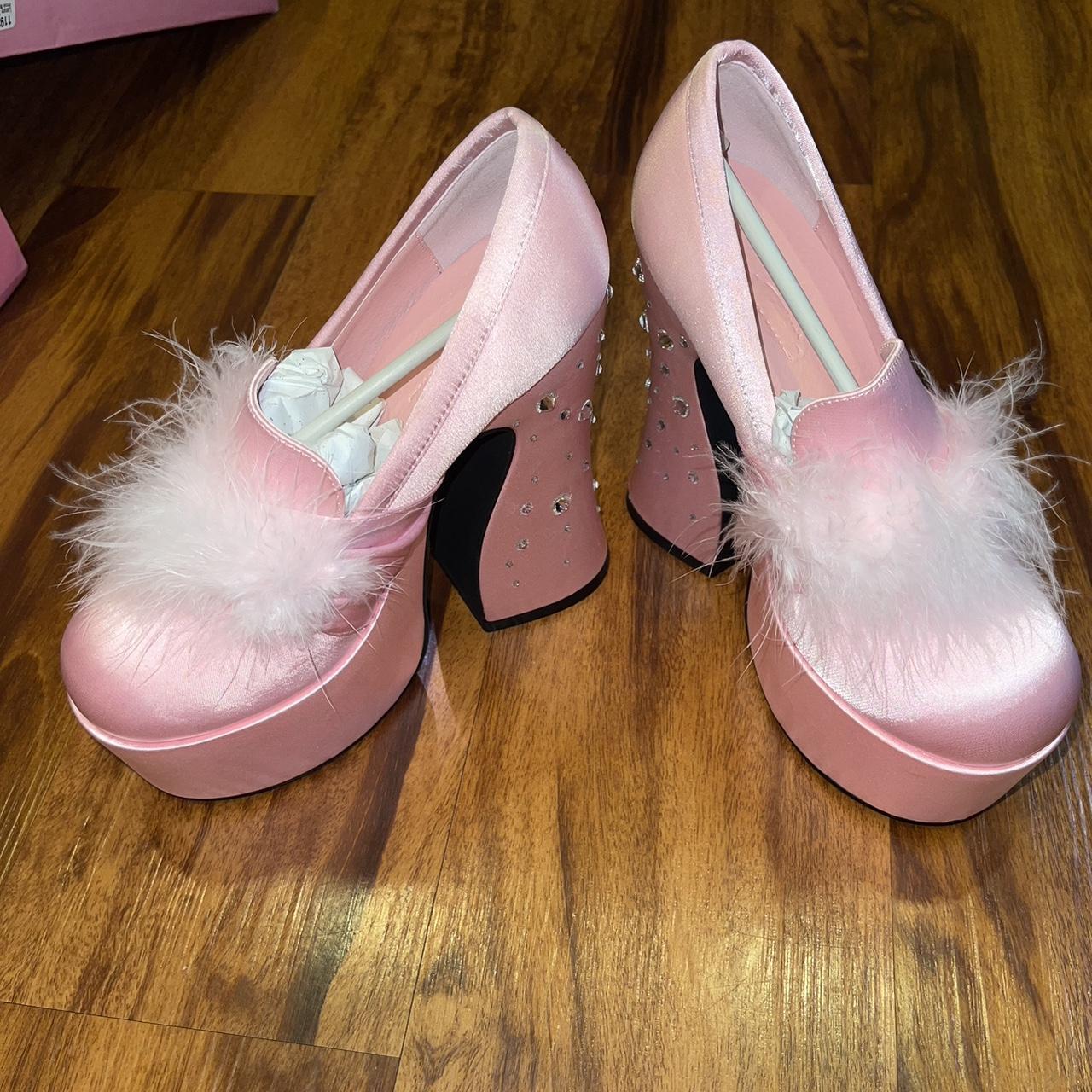 Pink heels 2024 size 5