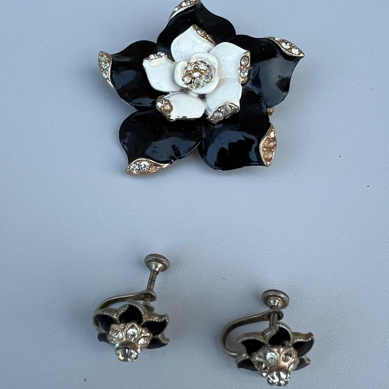 item listed by jenmarie09