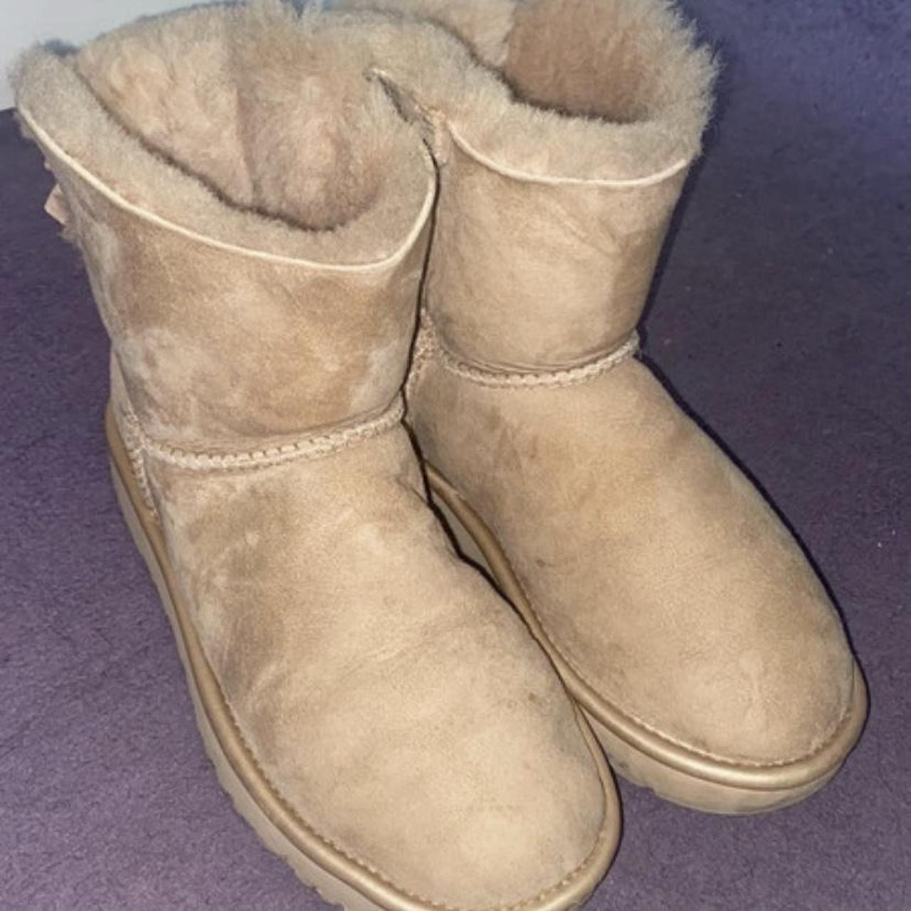 UGG Women's Tan and Cream Boots | Depop