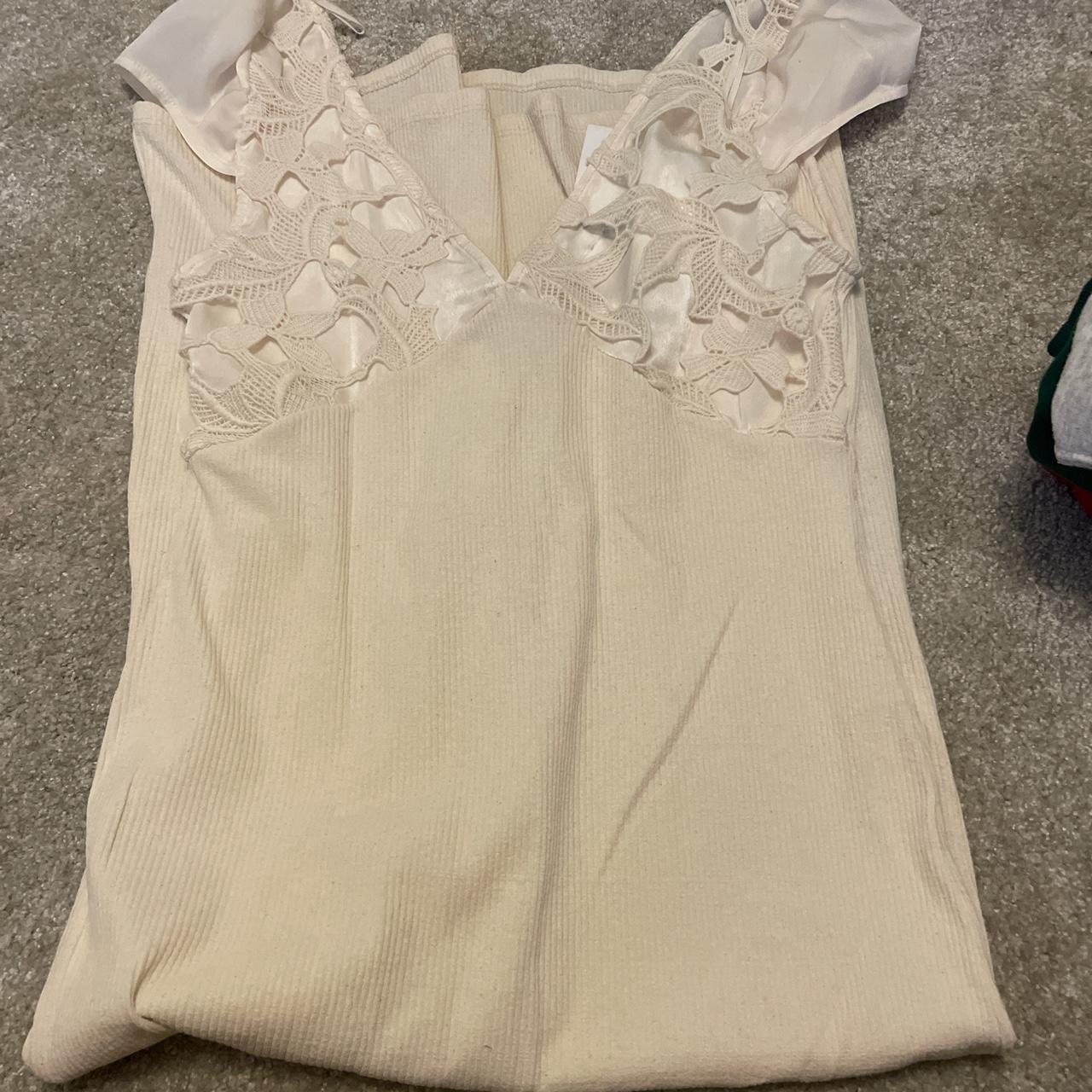 crème zara maxi dress. new with tags. - Depop