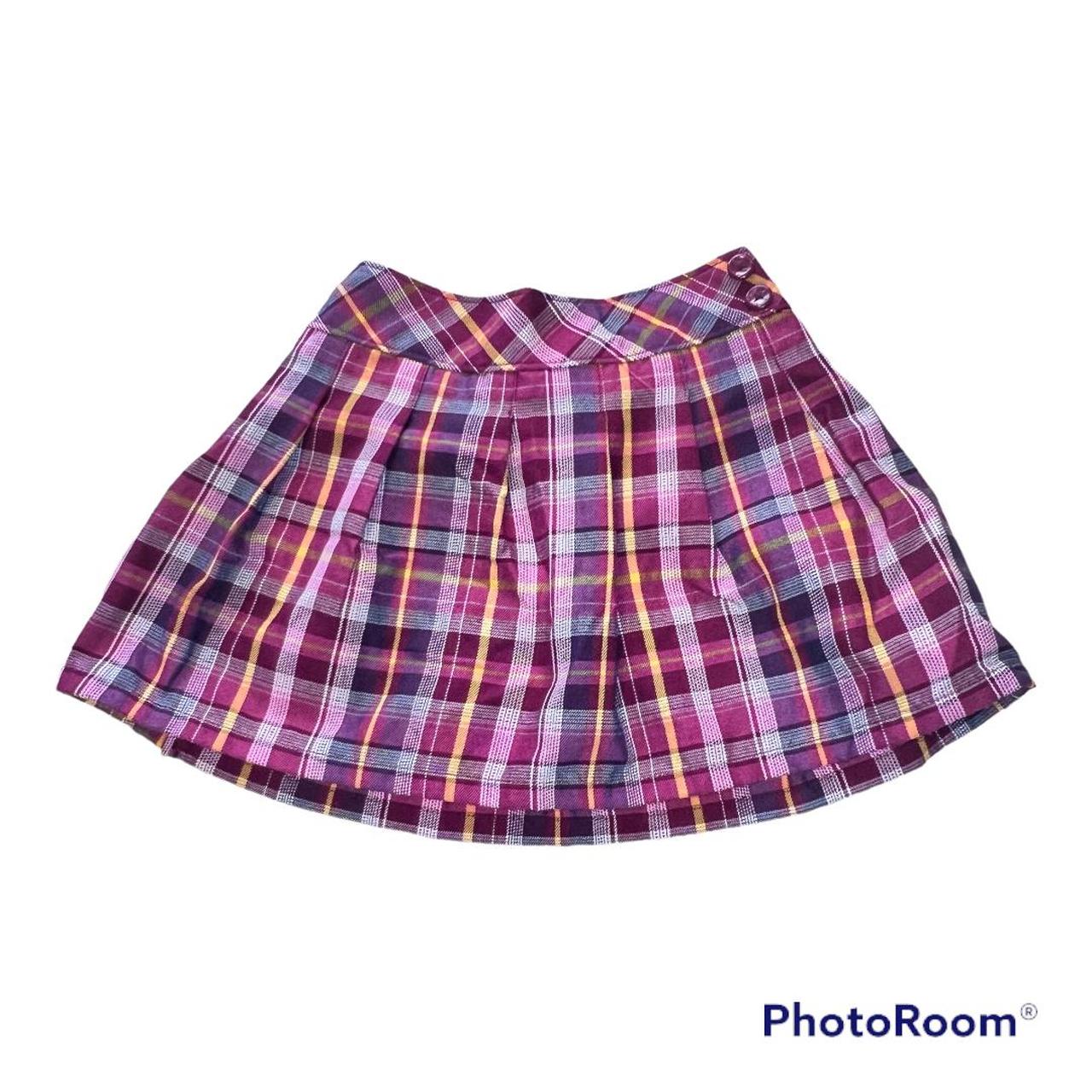 Garanimals Girls 5T Plaid Skort Size: 5T... - Depop