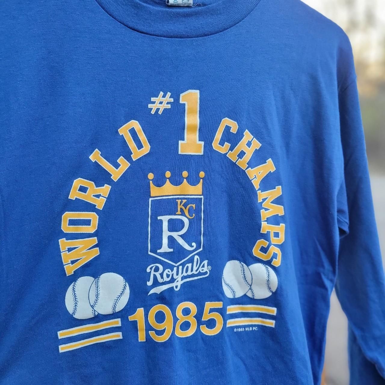 Vintage Kansas City Royals MLB 80s Two Tone T-Shirt Size Small