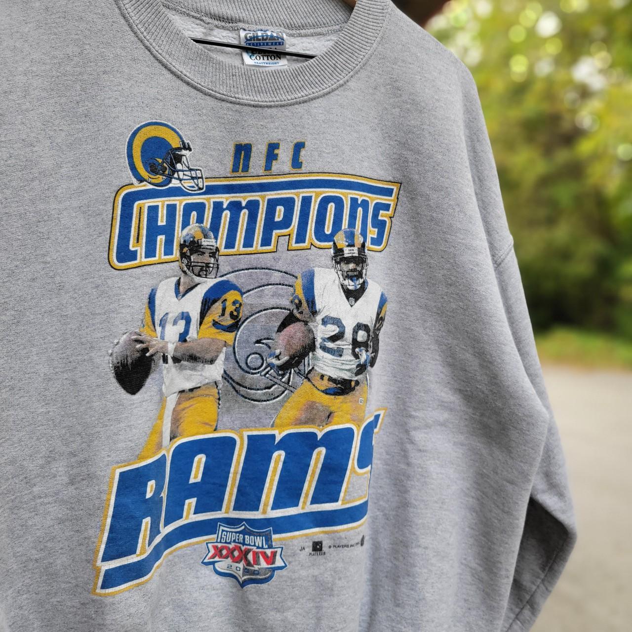 Vintage 90s 2000 St Louis Rams vintage sweatshirt.