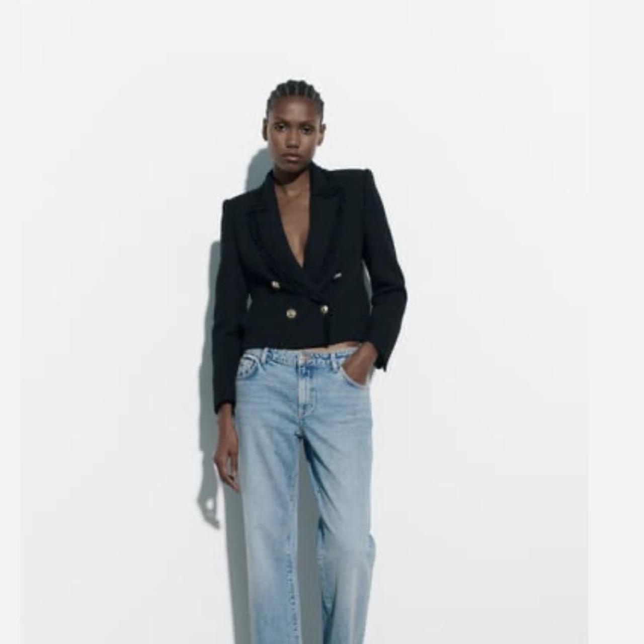 Zara gold button cropped black Size Depop