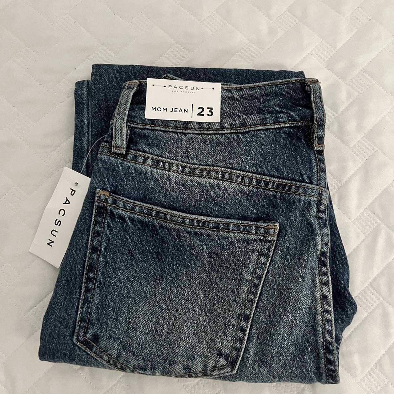 🎀Pacsun Mom Jeans •brand new with tags •size 23... - Depop