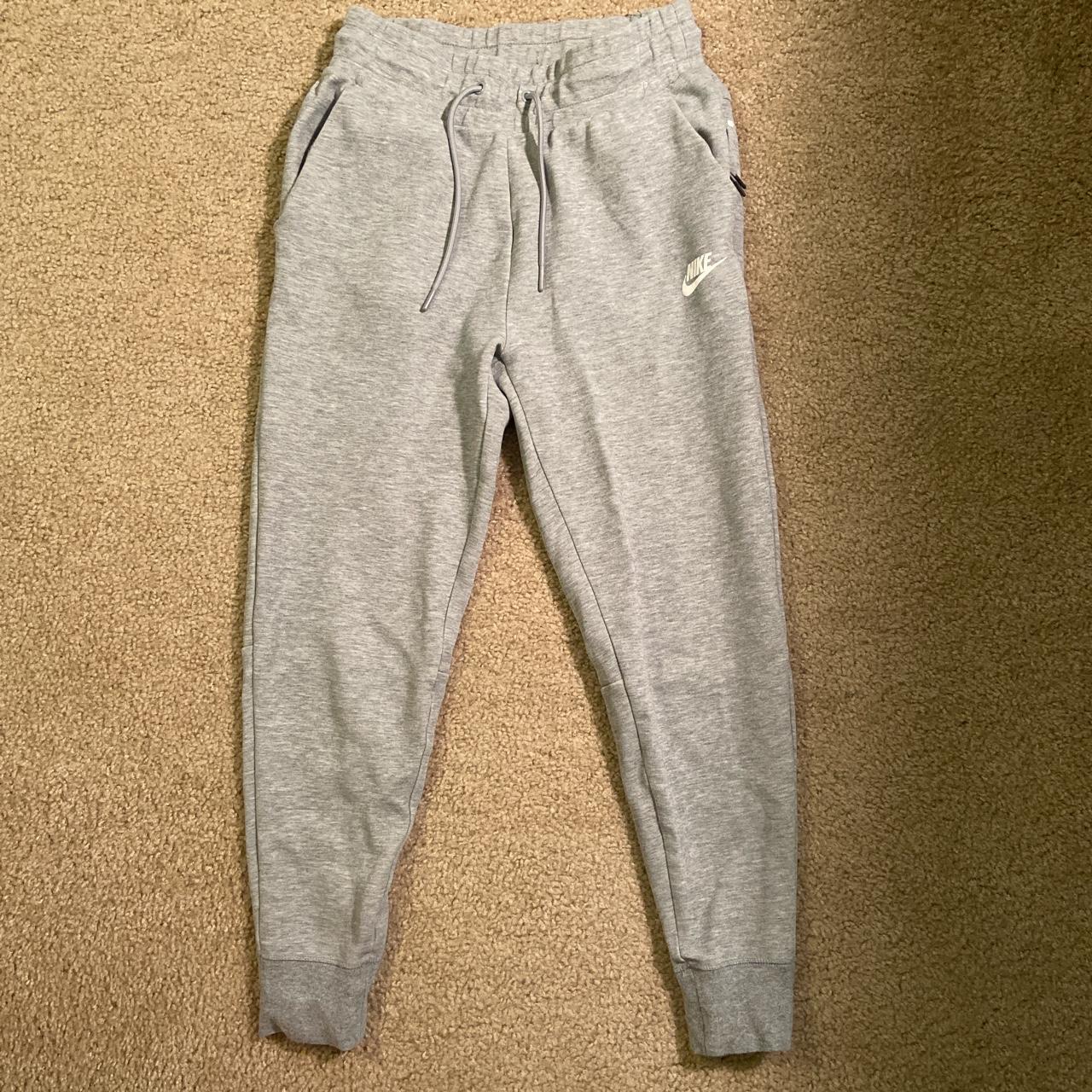 Women’s Nike Joggers In Grey Size Xs Great - Depop