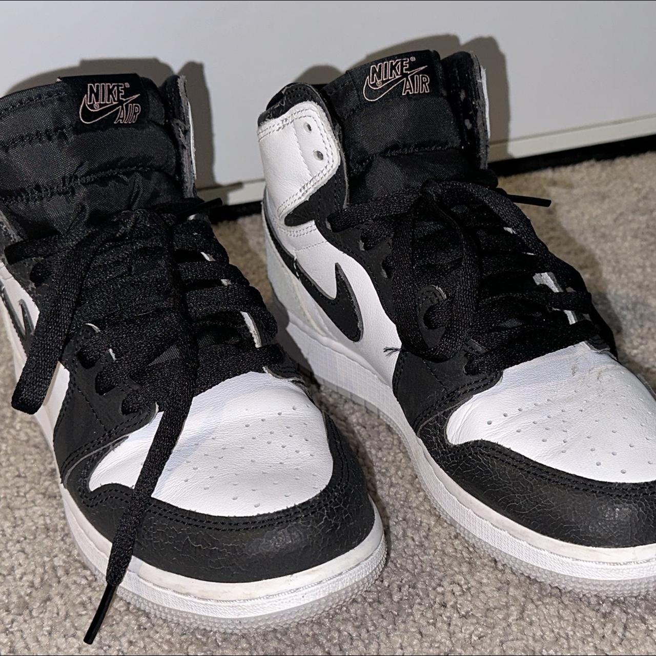 black and white jordans size 7