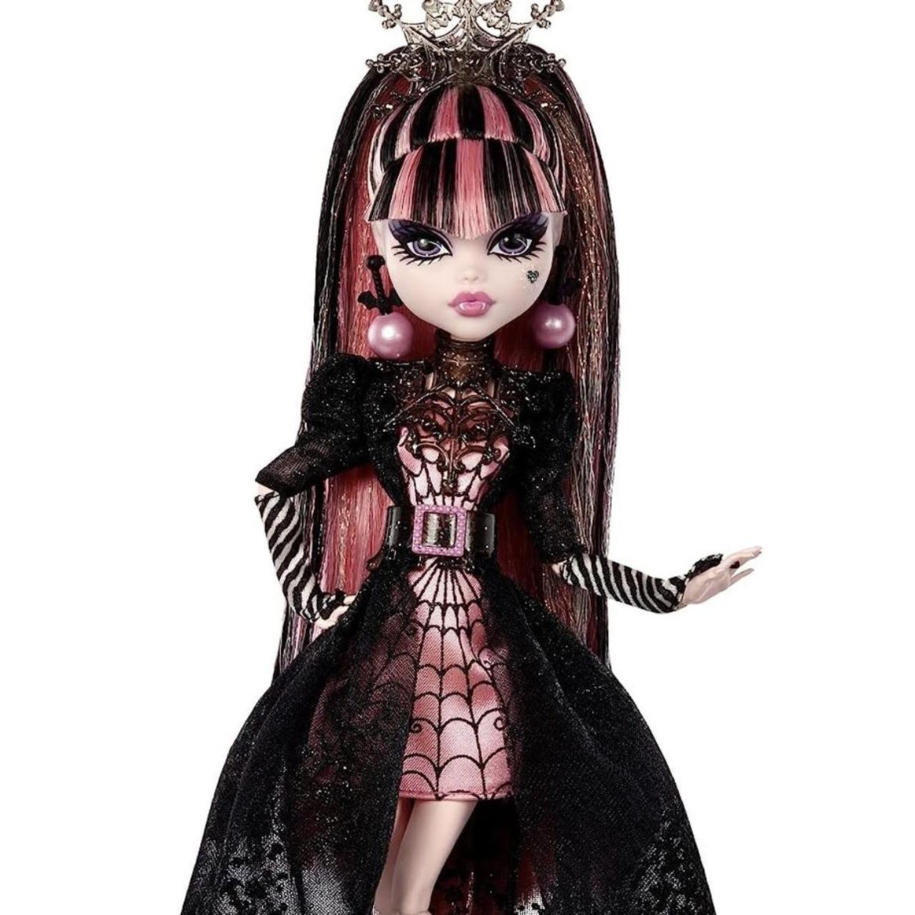 Monster High Draculaura Howliday Doll 🎀🦇🖤 🎀brand... - Depop