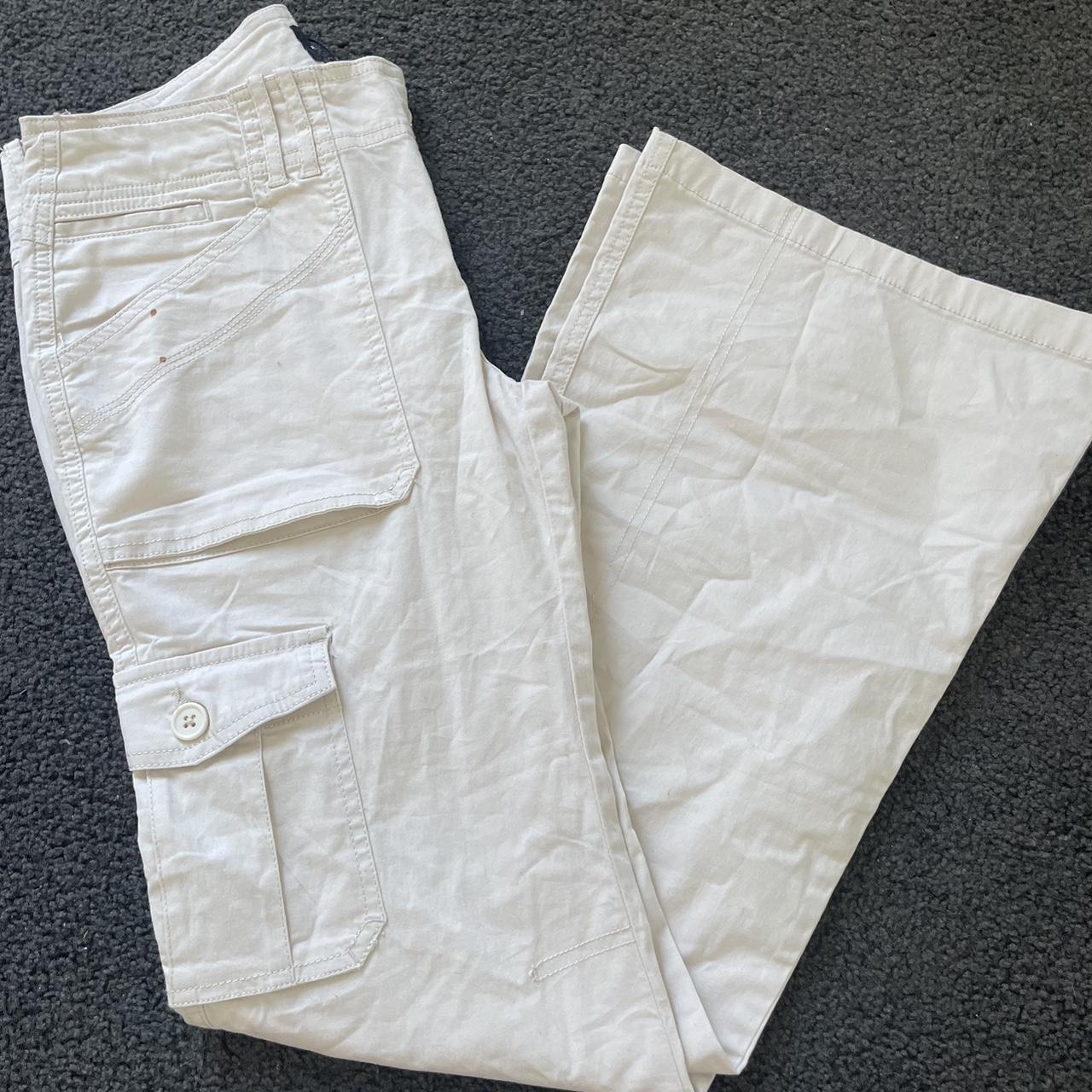 Women's Cream Jeans | Depop