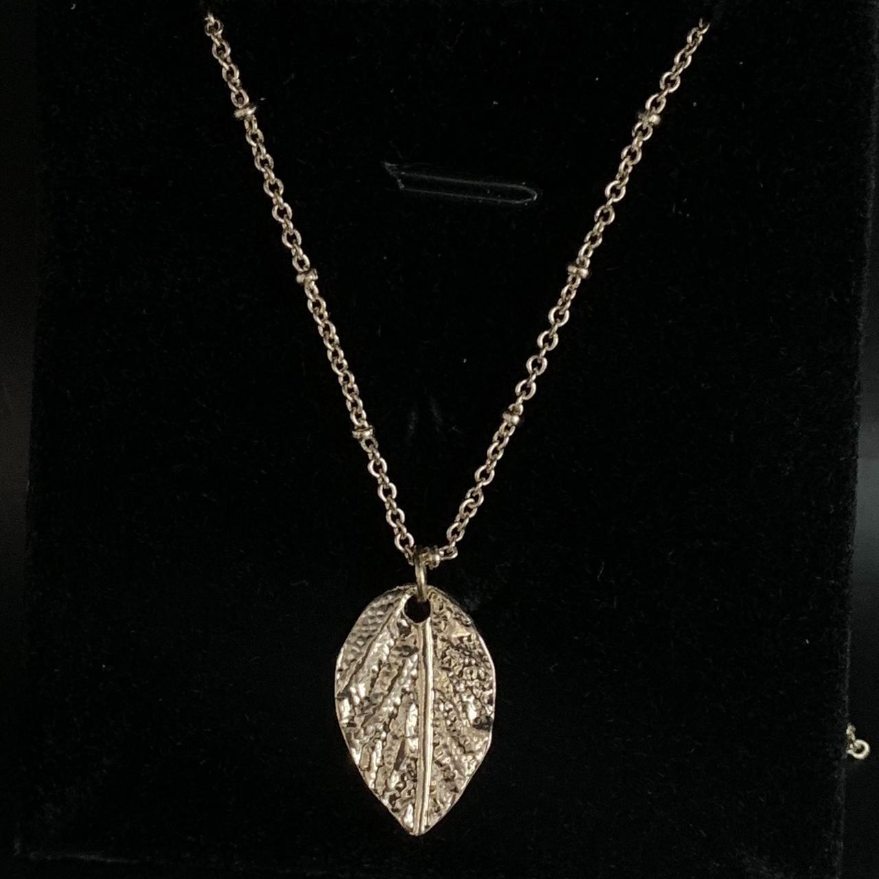🎁🎄XMAS Gift Drop 🎄🎁 Leaf Chain necklace Gold Plated... - Depop