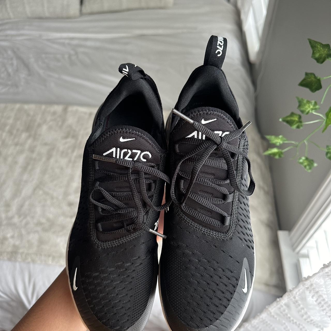 womens 270 nike trainers