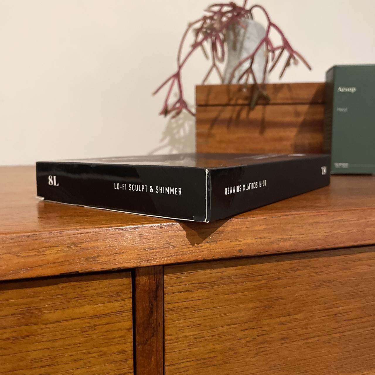 Morphe 8L Lofi shimmer and Sculpt. Contour palette... Depop