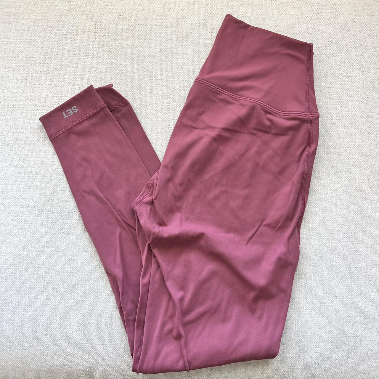 set active sport body leggings in 'canyon' Depop