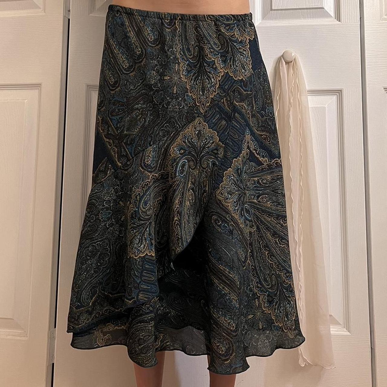 Paisley pattern layered midi skirt #summer #fall Depop