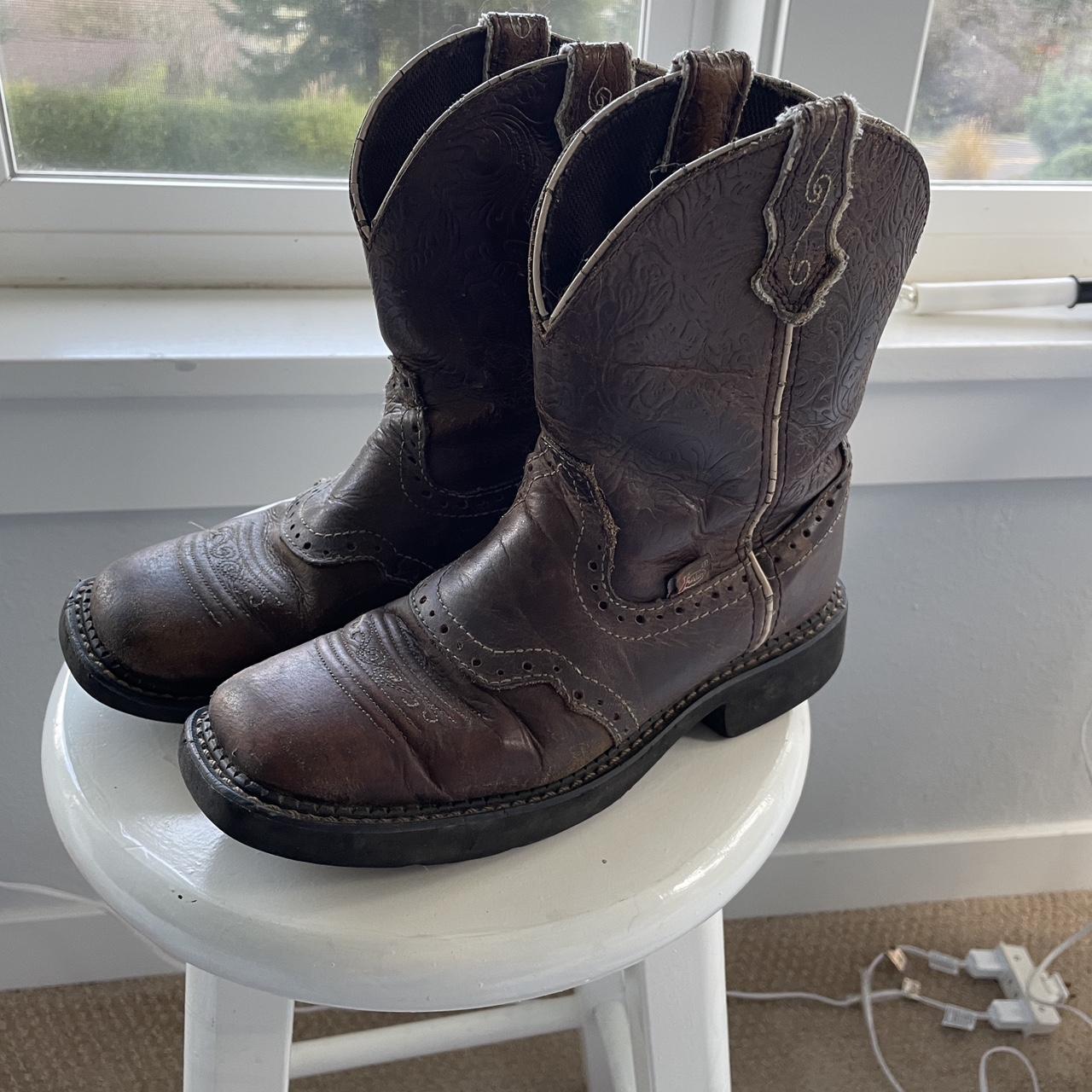 Ariat justin sale women's boots