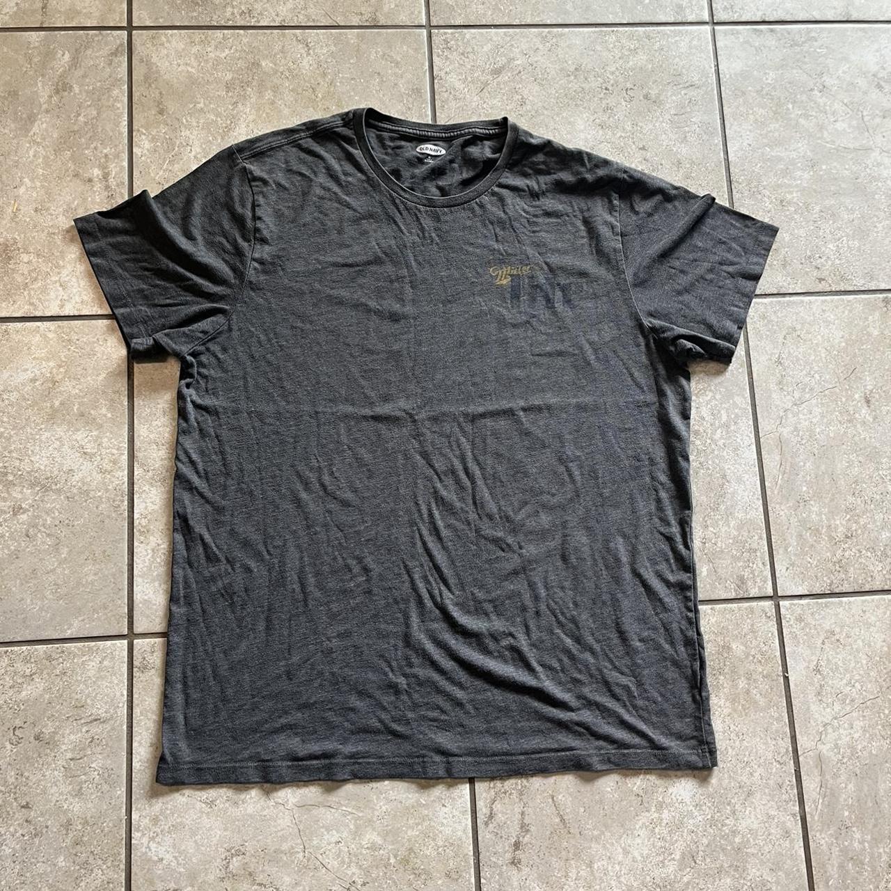 Old Navy Men's Tshirt Depop
