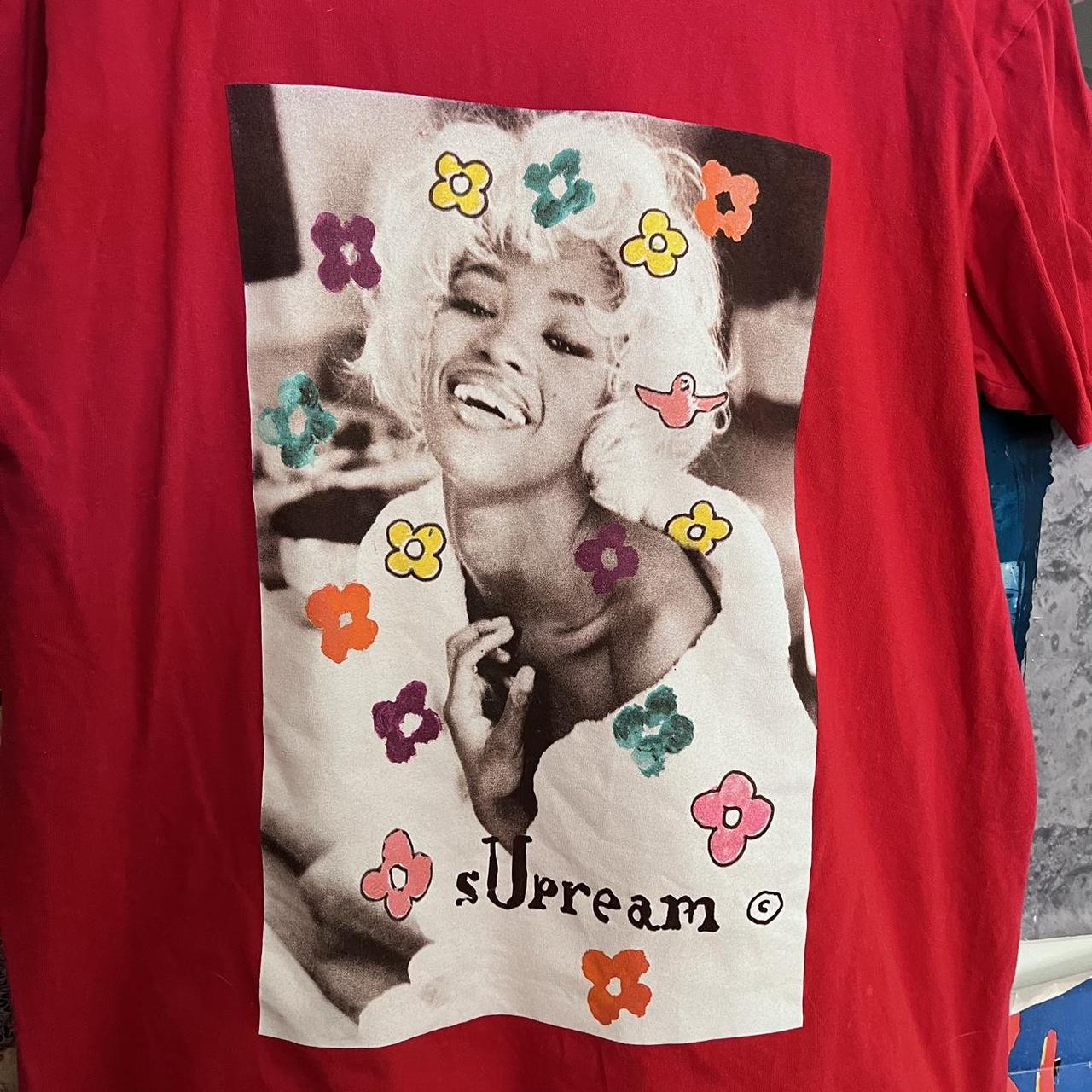 Supreme naomi tee red sale