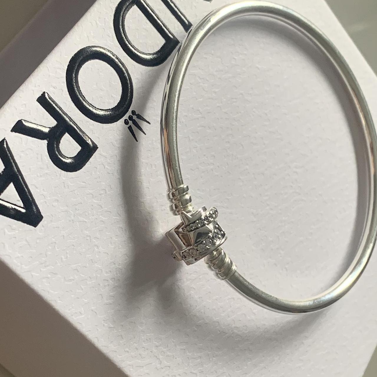 Pandora star 2025 clasp bangle