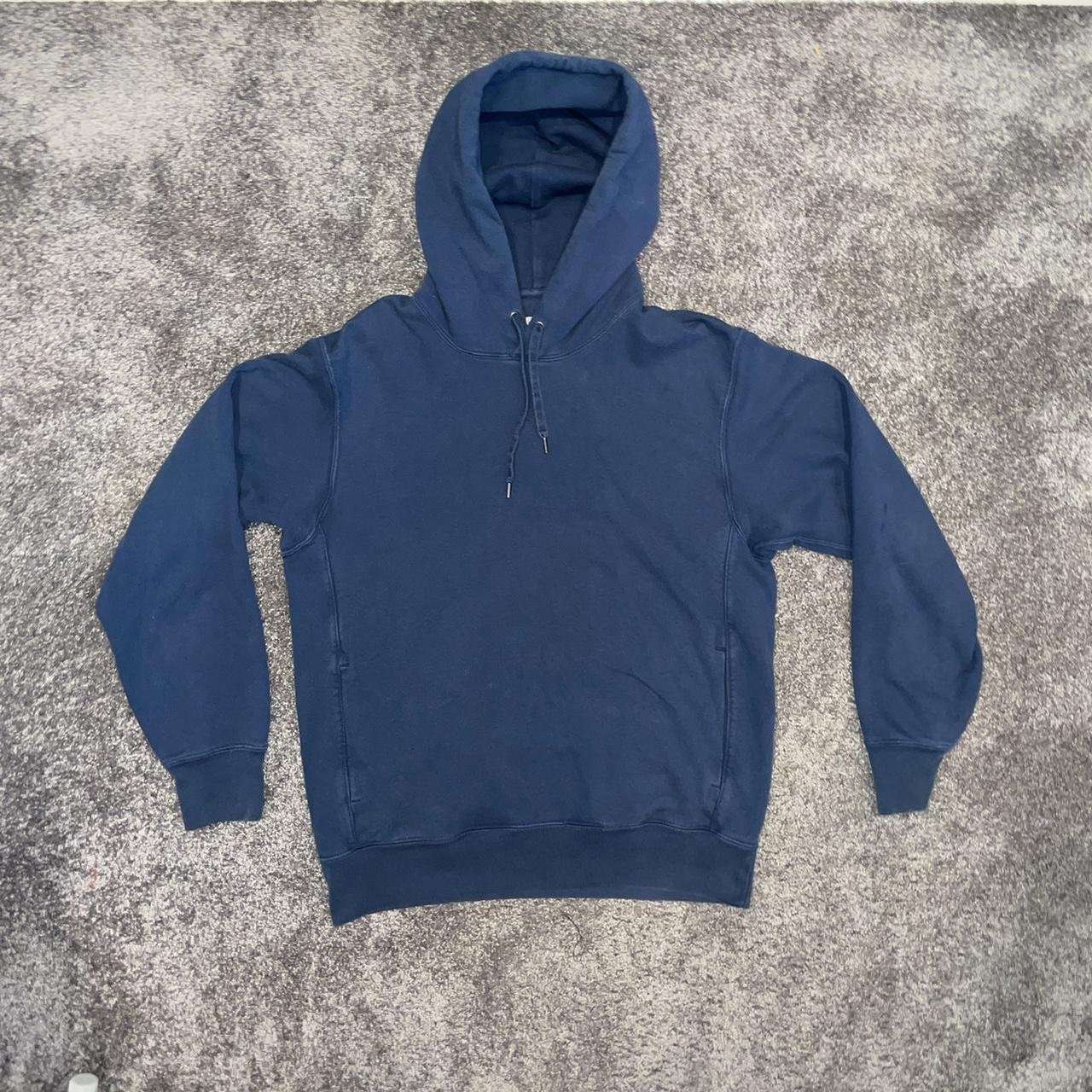 item listed by m4ximu5fur5t