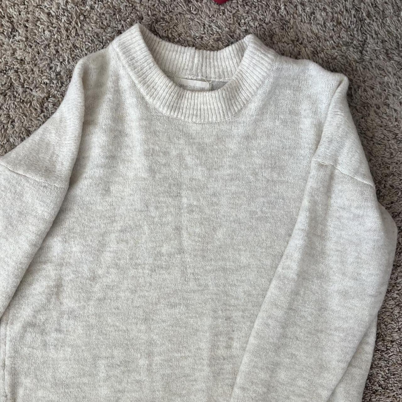 Urban sweater - Depop