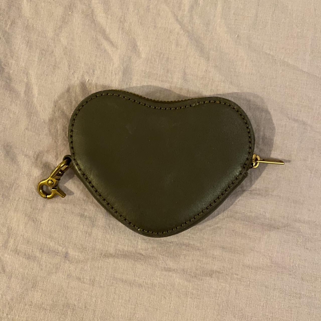 Brandy Melville Heart Shaped Wallet - Depop