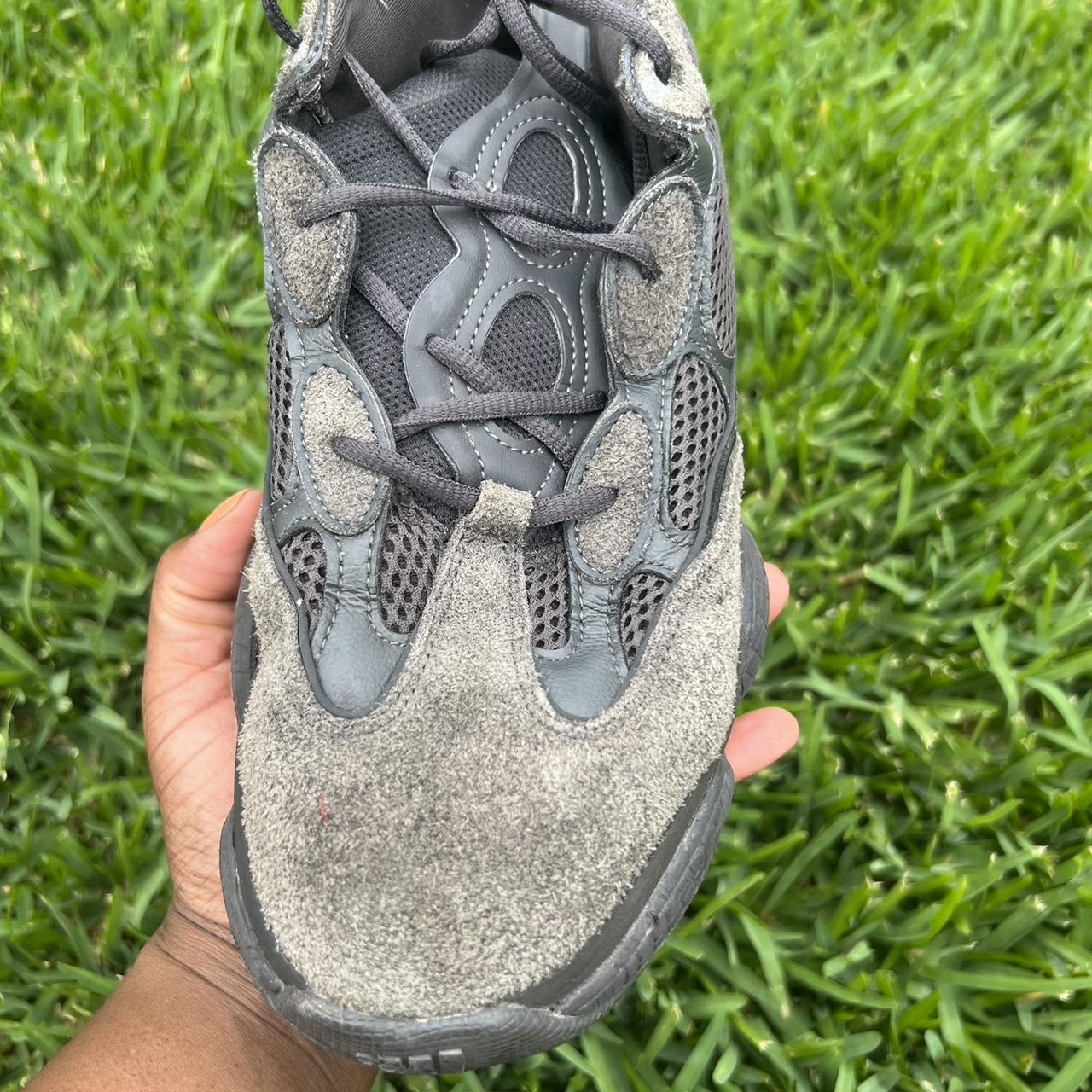 yeezy 779001