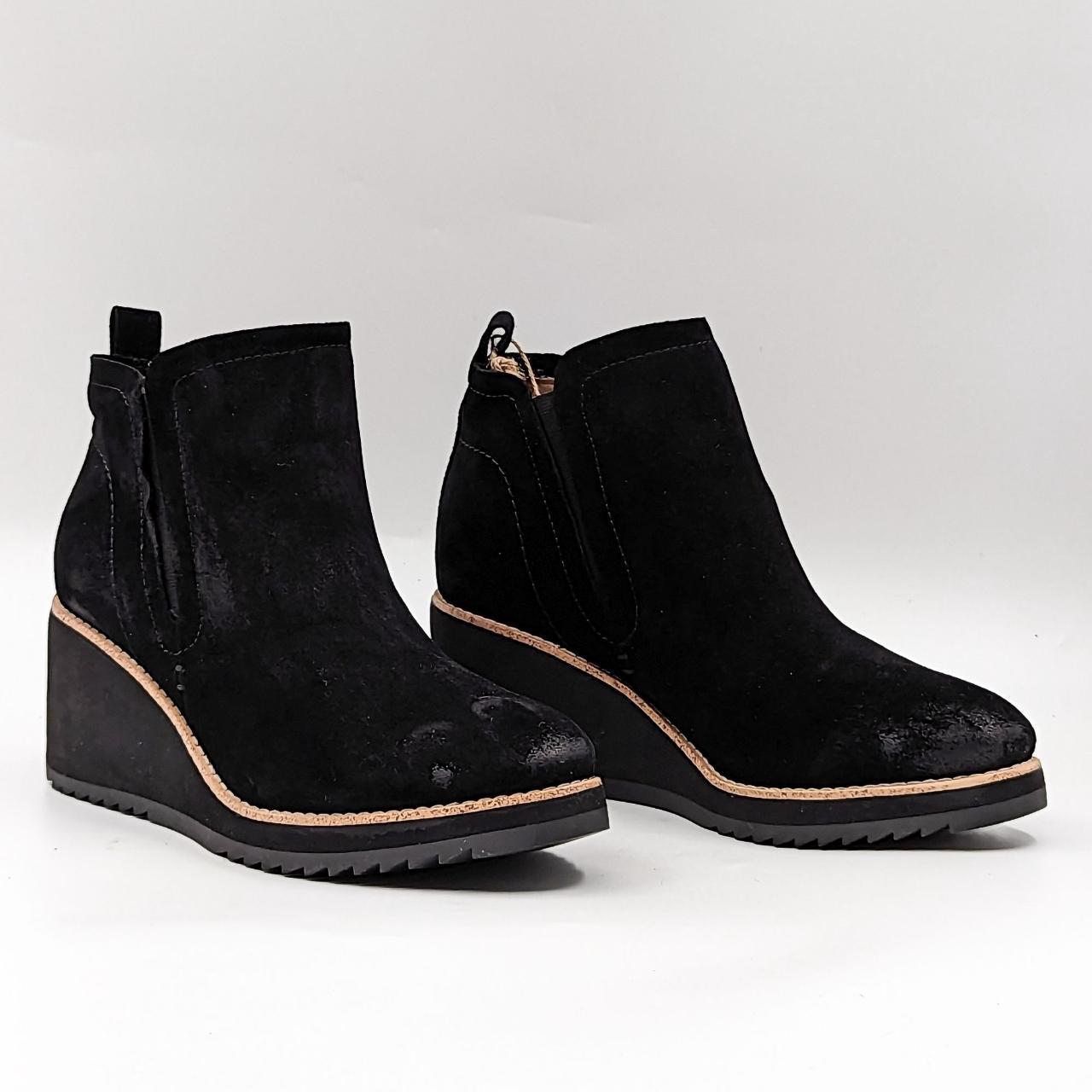 Sofft on sale black booties