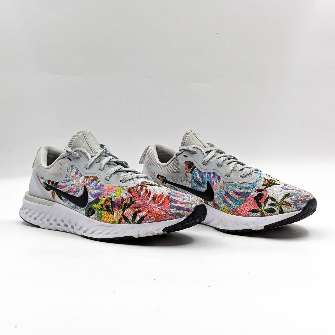 Nike fashion women odyssey react