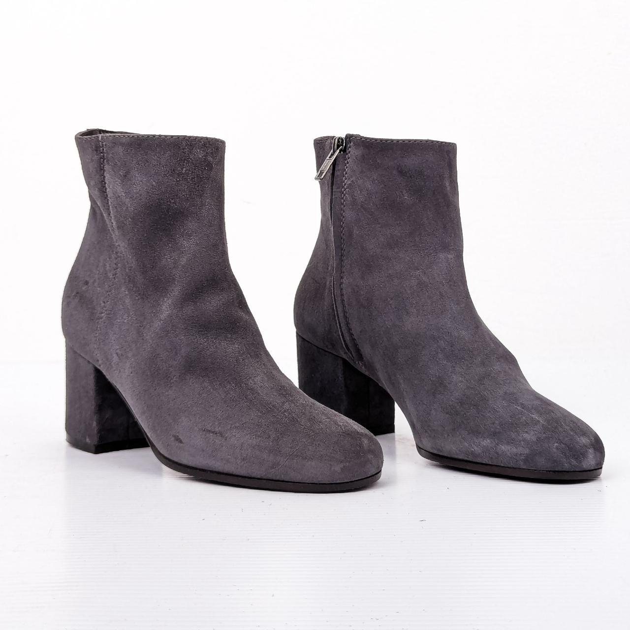 item listed by peggyshoes