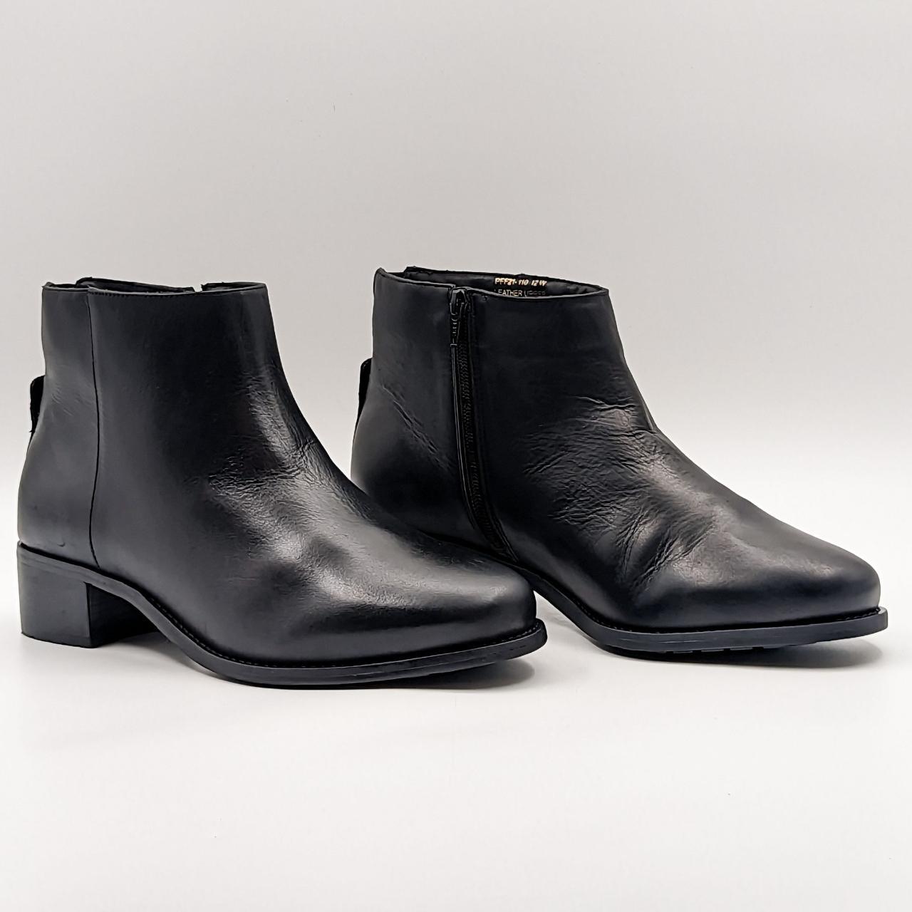 item listed by peggyshoes