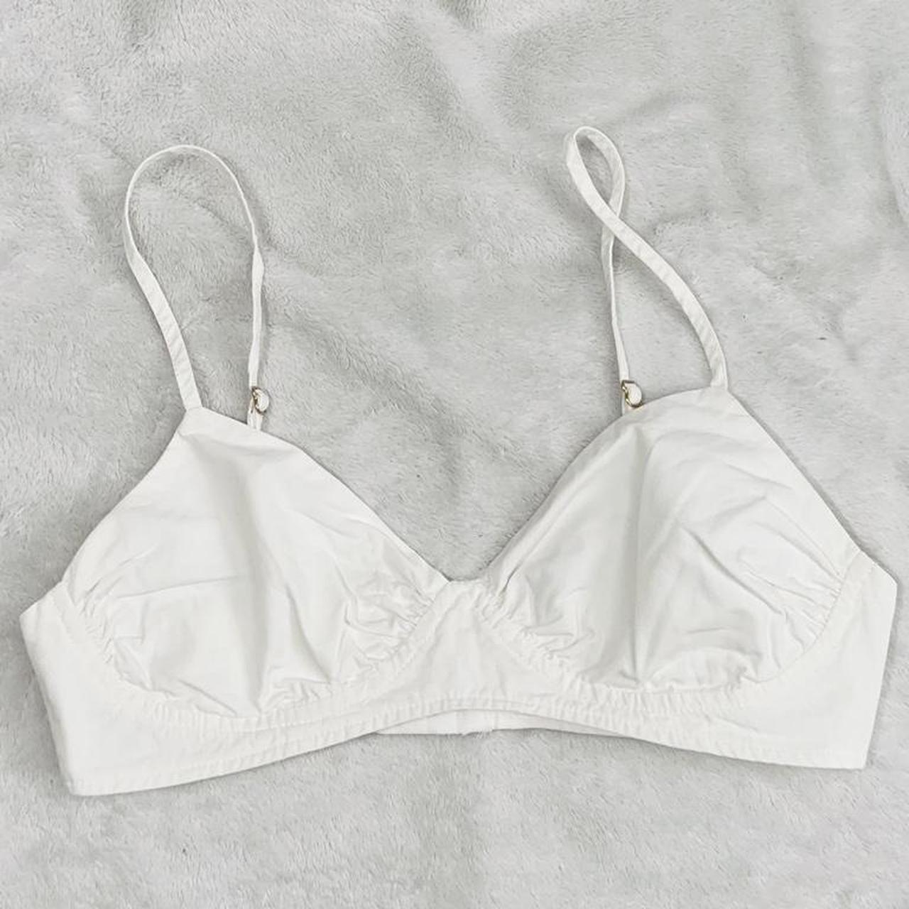 Dissh Bralette Size - US 2 / EU 34 Color - White - Depop