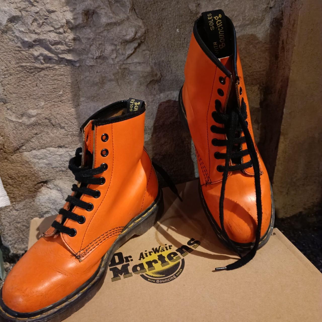 Dr store martens arancioni