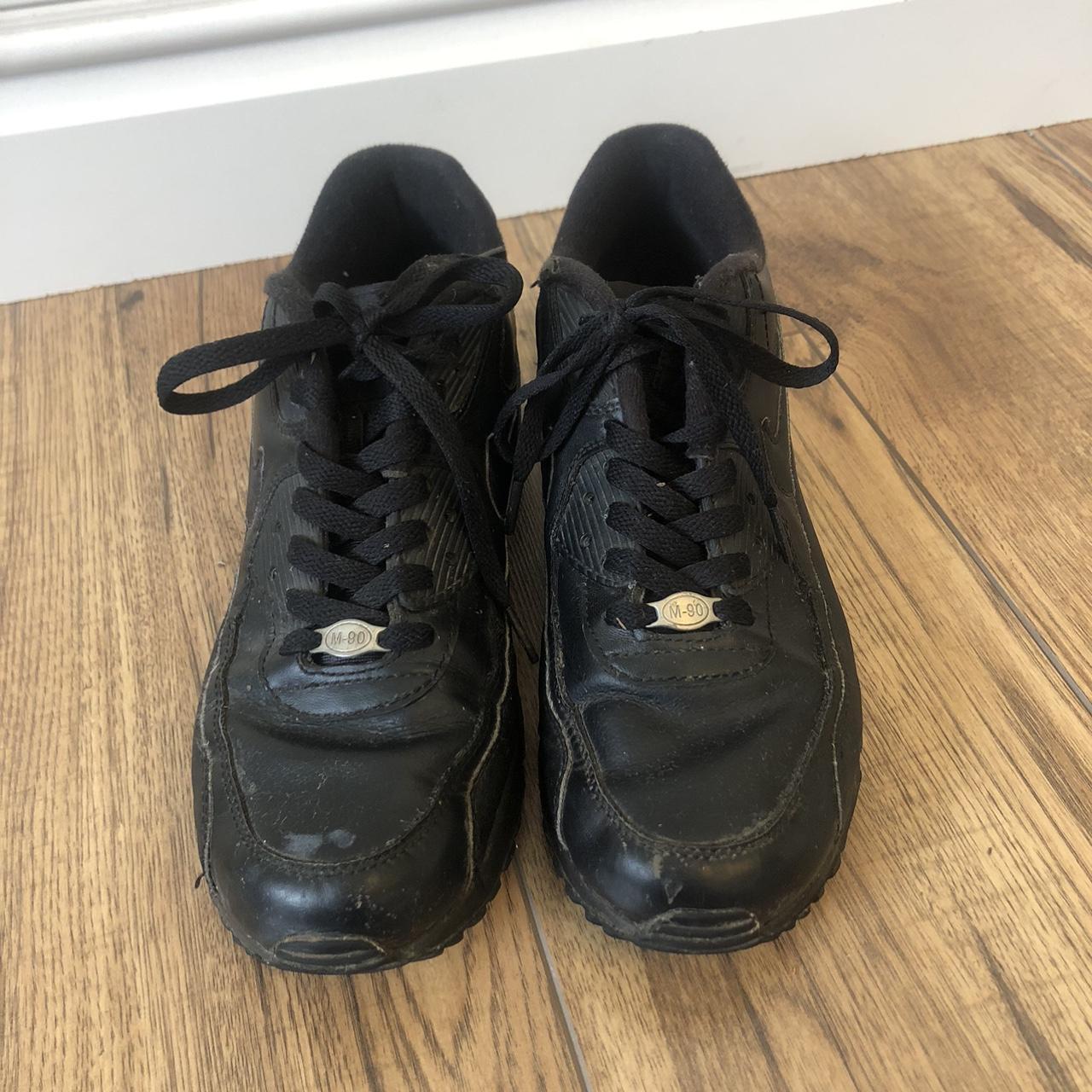 womens black leather nike shoes