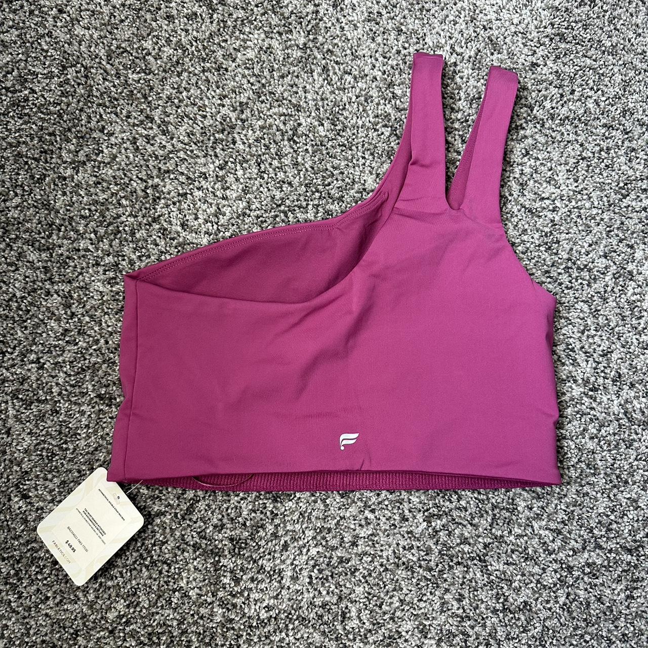 Fabletics top size small. Brand new with tags. Super