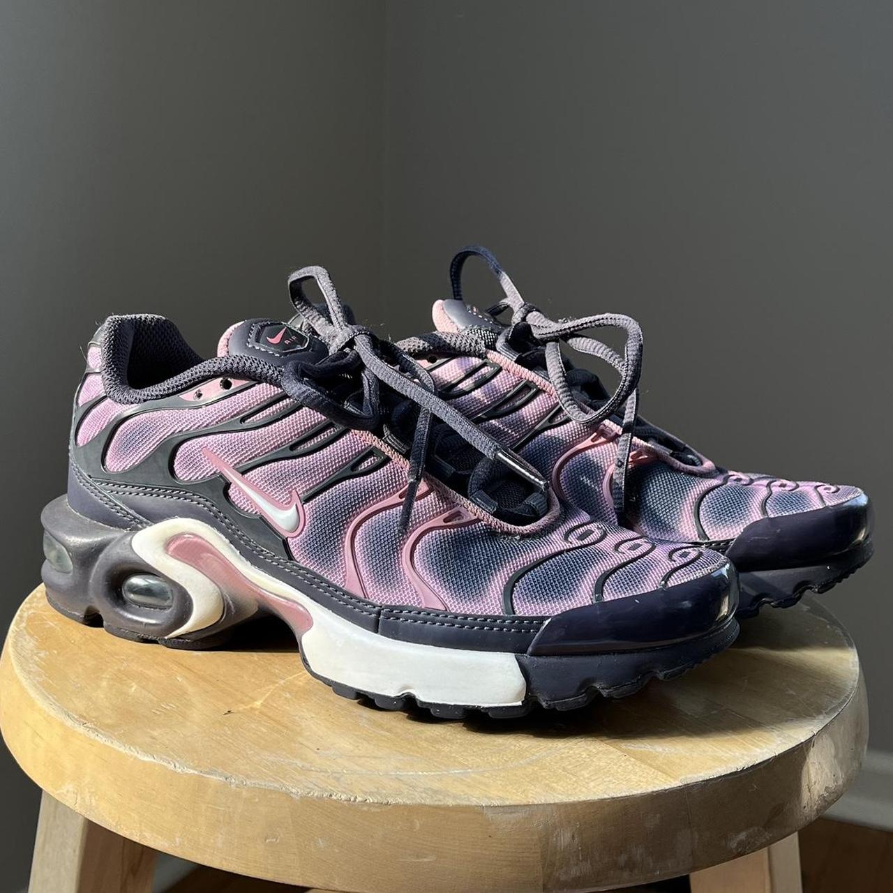 tn nike multicolor
