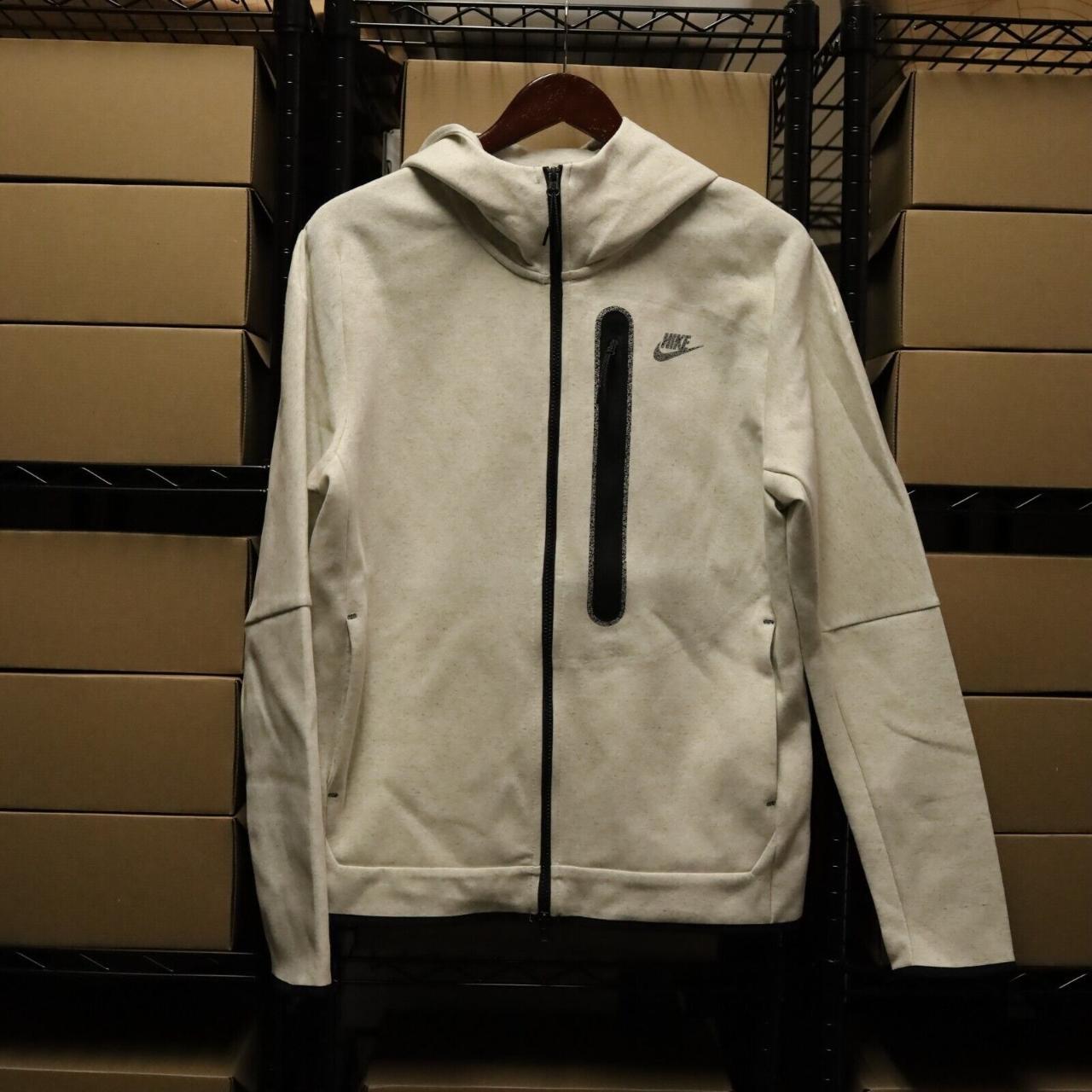 Nike Sportswear Tech Fleece Hooded Jacket White Heather deals size Small New.