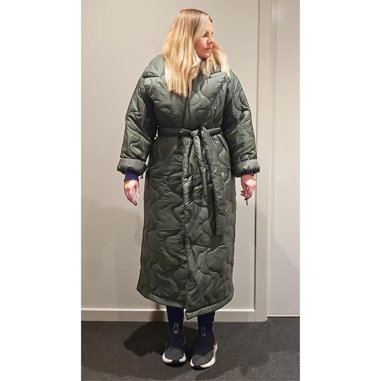 ASOS Swirl Maxi Puffer Jacket in Khaki Size