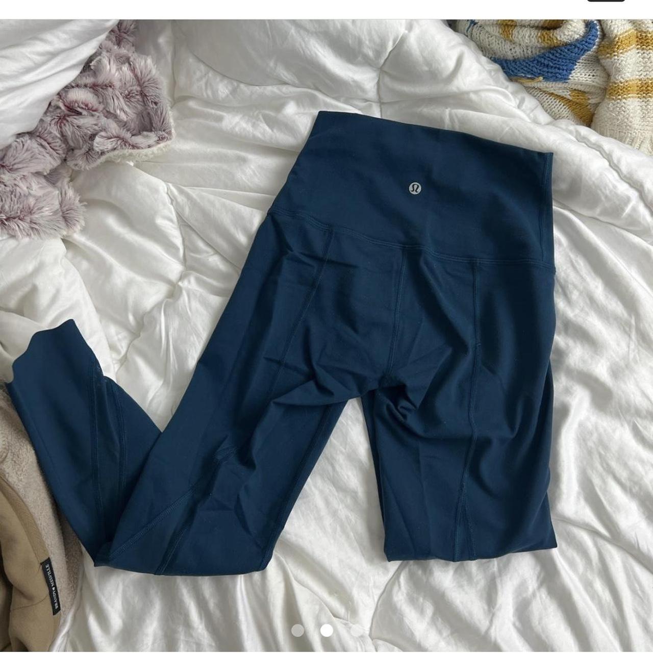 Lululemon 7/8 leggings (repop) no damage, but... Depop