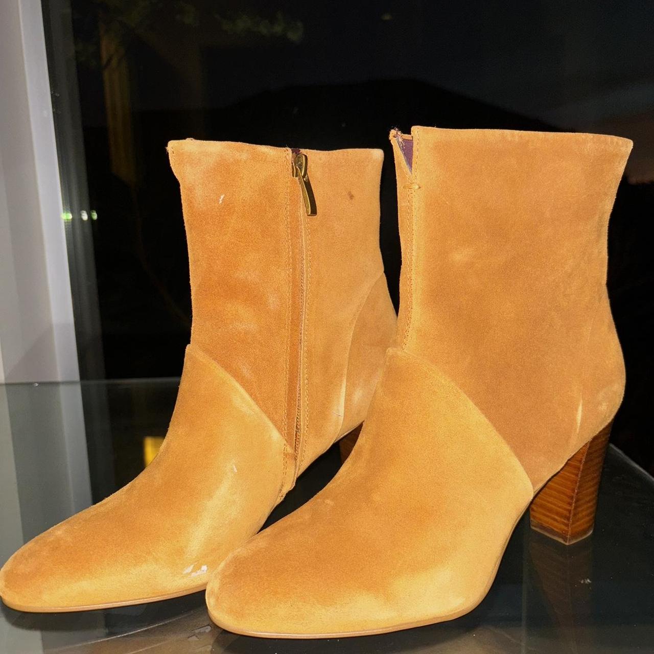 Franco sarto best sale suede ankle booties