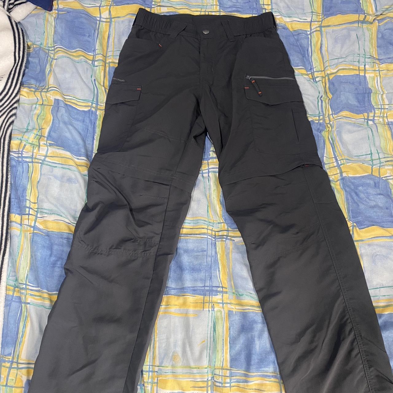 Decathlon Sports India - Our backpacker designers have designed these  trousers so that you can travel the world with confidence, whatever the  environment.. Equipped with numerous pockets including 3 closing pockets  these